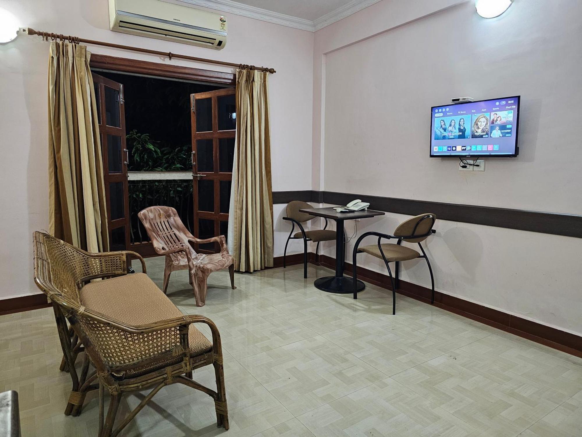The Pentacon A Resort Canacona Exterior photo