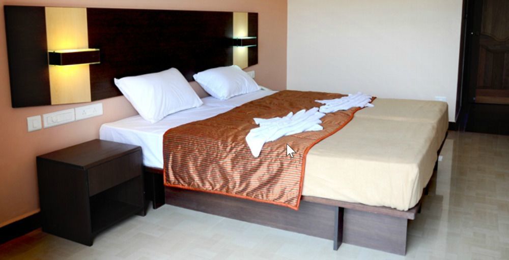 The Pentacon A Resort Canacona Exterior photo