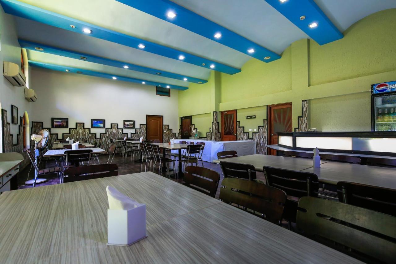 The Pentacon A Resort Canacona Exterior photo